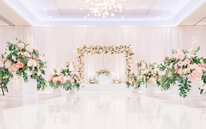 wedding floral arrangements